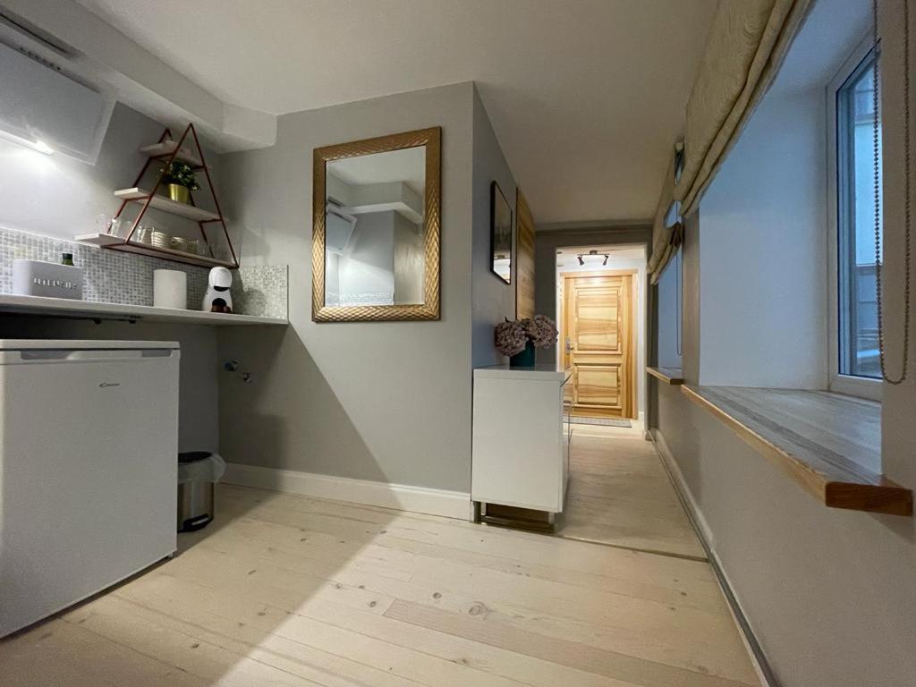 Cute Apartment For Young Travellers Riga Exterior foto